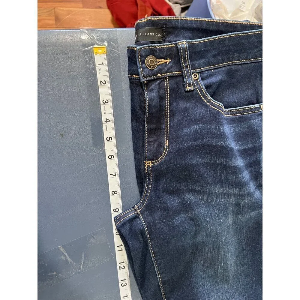 Silver Jeans Co.  Bootcut Jeans Size 6 western rodeo cowgirl deark‎ wash